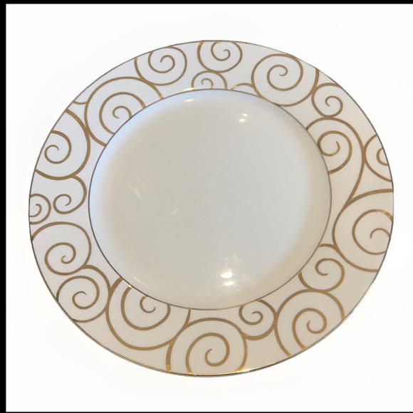 Pier 1 Retired Swirl Exclusively Hand Painted Porcelain Dinner Plate 1 - Picture 1 of 4